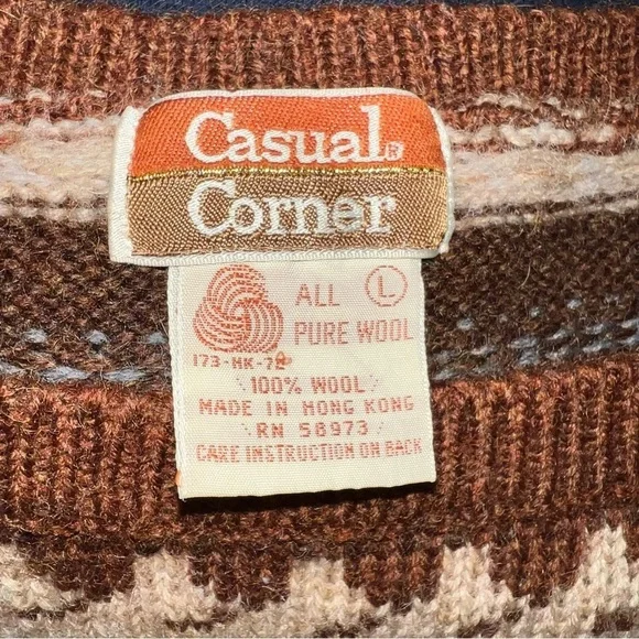 Vintage 100% wool sweater size large - Picture 4 of 7